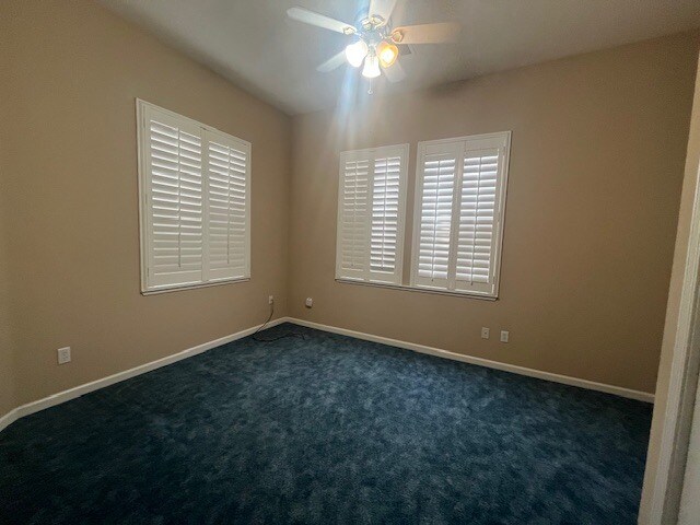 Building Photo - 427 Sea Cove Dr