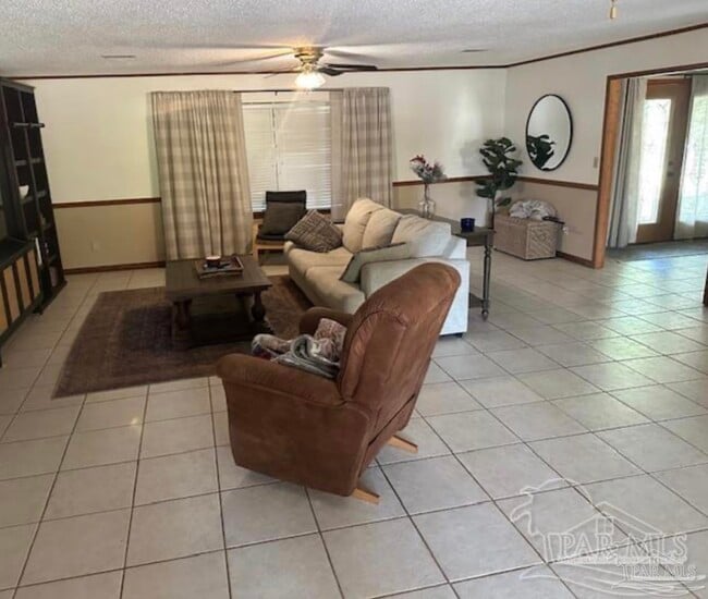 Building Photo - 3132 Waterview Dr