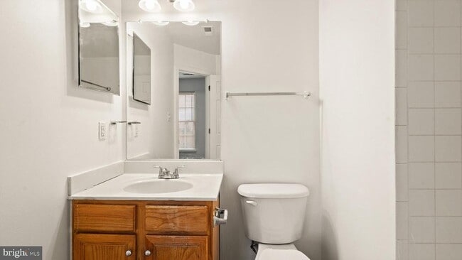Building Photo - 21753 Ladyslipper Sq