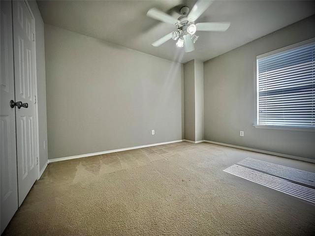 Building Photo - 3216 Versante Dr