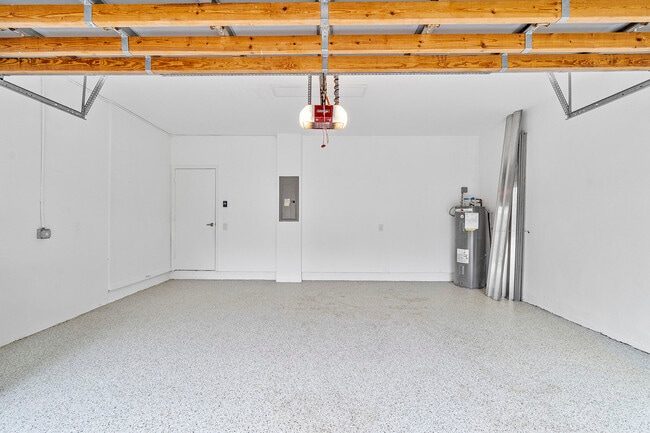 Building Photo - 6364 NW 78th Dr