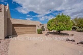 Building Photo - 5658 N 78th Way