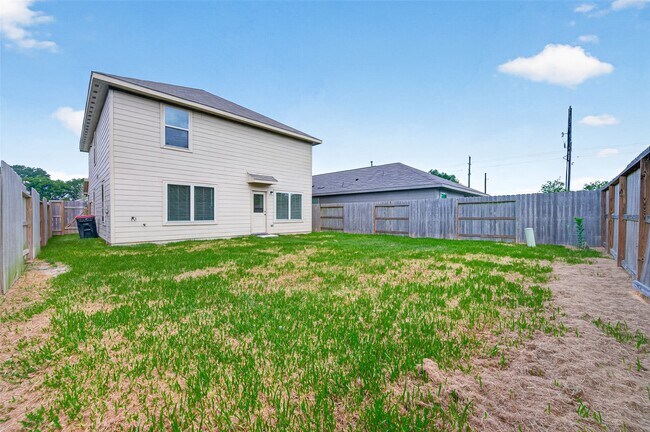 Building Photo - 17938 Becker Lndg Dr