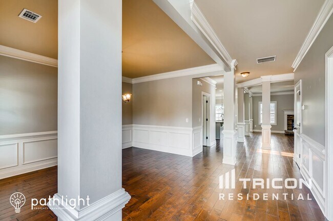 Building Photo - 2706 Holden Spring Dr