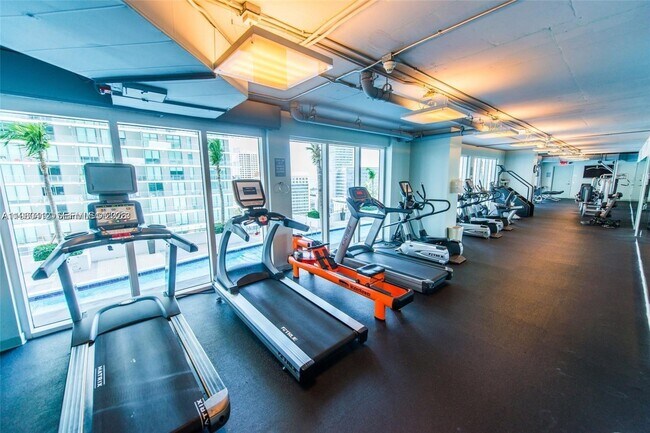 Building Photo - 60 SW 13th St