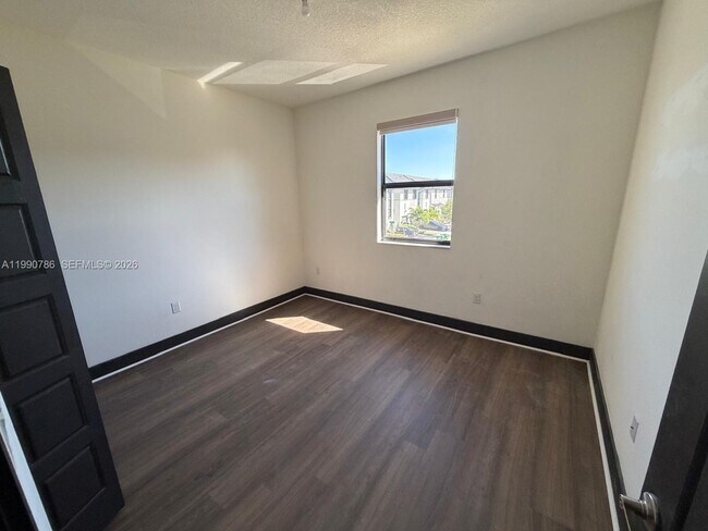 Building Photo - 9143 NW 161st St