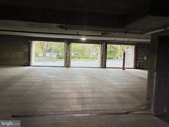 Building Photo - 10328 Sager Ave