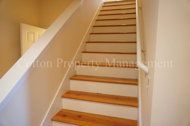 Building Photo - 7511 Promontory Ct