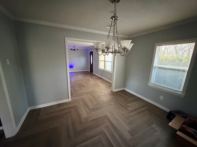 Building Photo - 1058 Ridge Rd