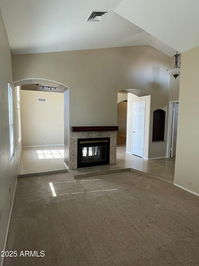 Building Photo - 4137 E Nighthawk Wy