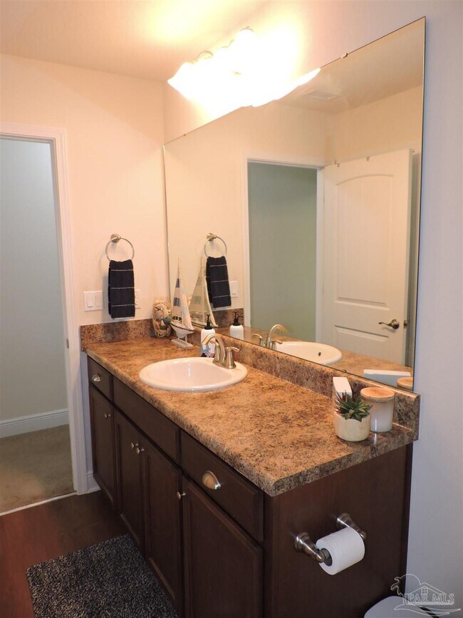Building Photo - 5070 Carmell Ridge Cir