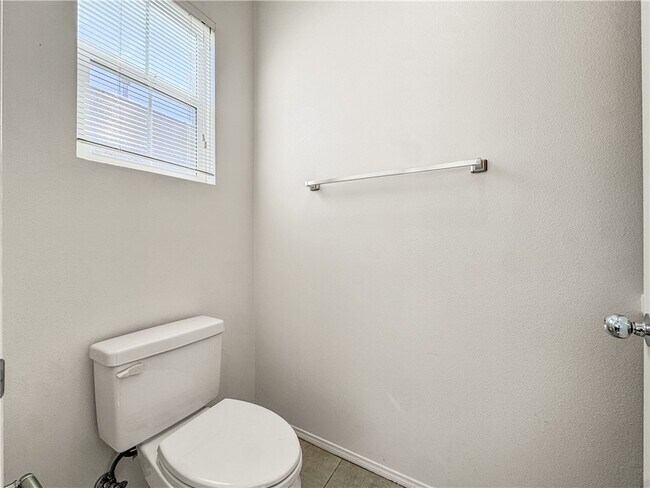 Building Photo - 20546 Earl St