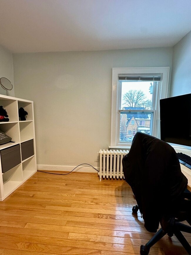 Building Photo - 6526 Rosemoor St