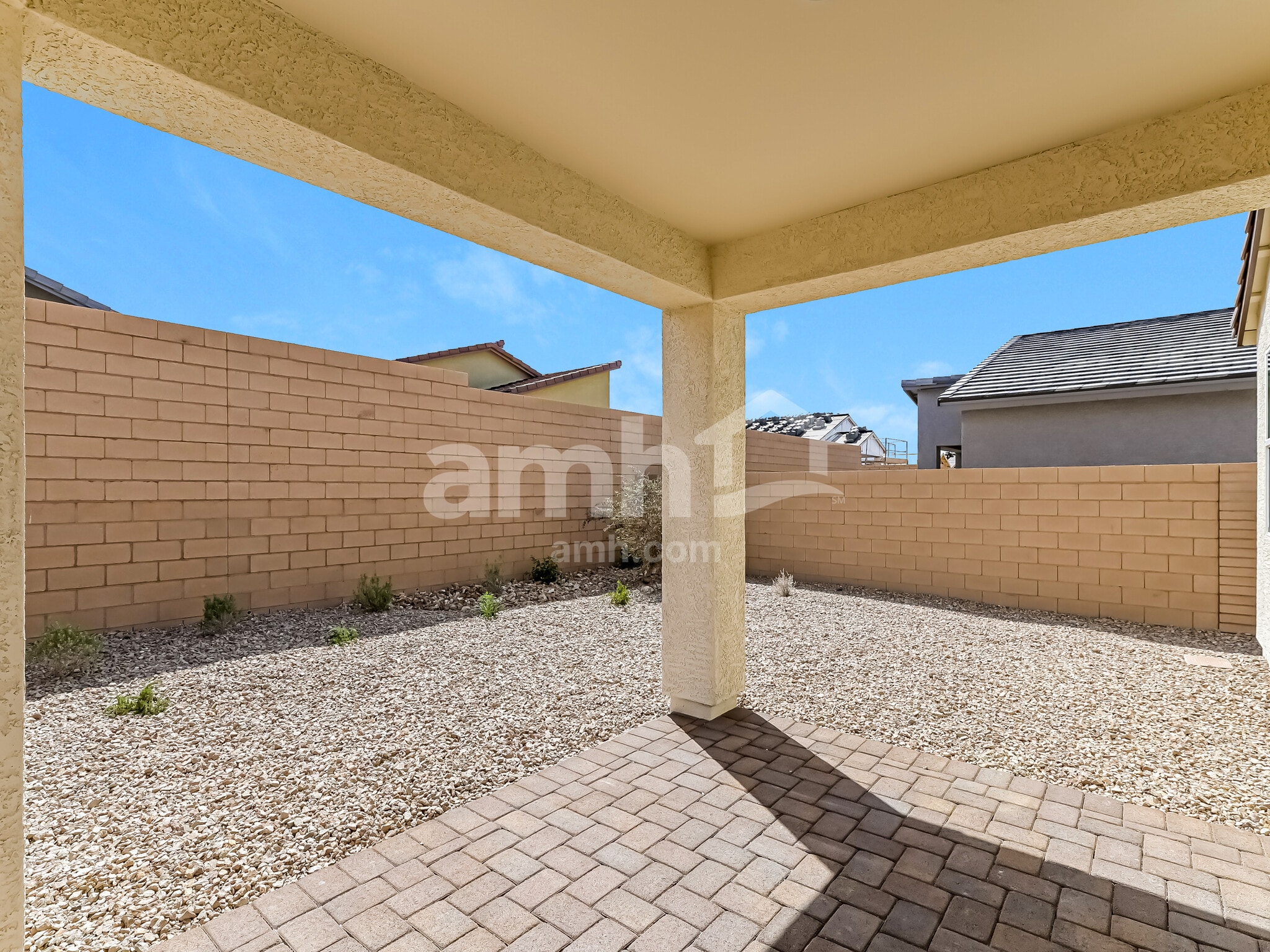 Building Photo - 529 Sacred Lotus Pl