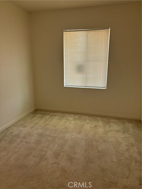 Building Photo - 2565 E Embry Ln