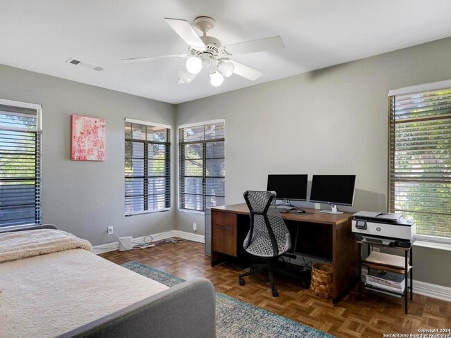 Building Photo - BEAUTIFUL TERRELL HEIGHTS 2-BEDROOM HOME ON LARGE CORNER LOT