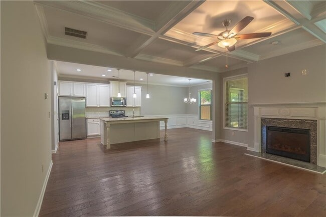 Building Photo - 5046 Apple Grove Rd NE