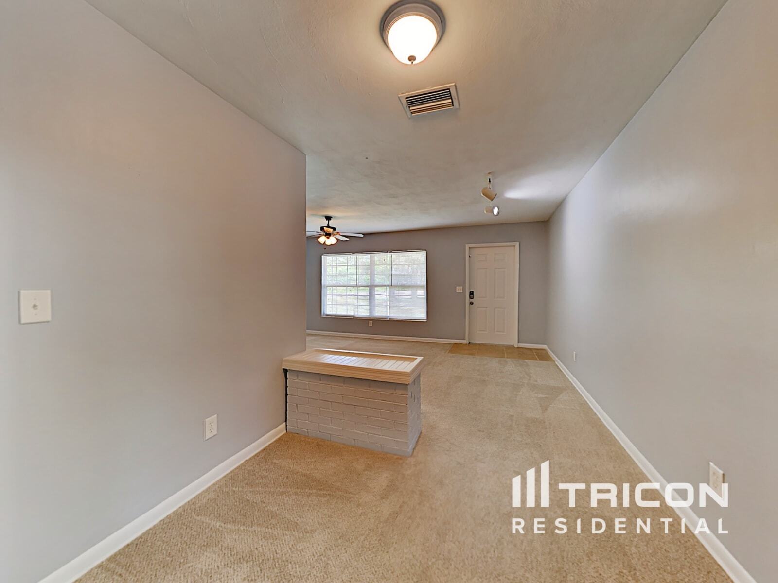 Building Photo - 1701 Audrey Dr