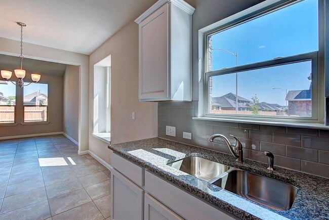 Building Photo - 11101 Merced Pl