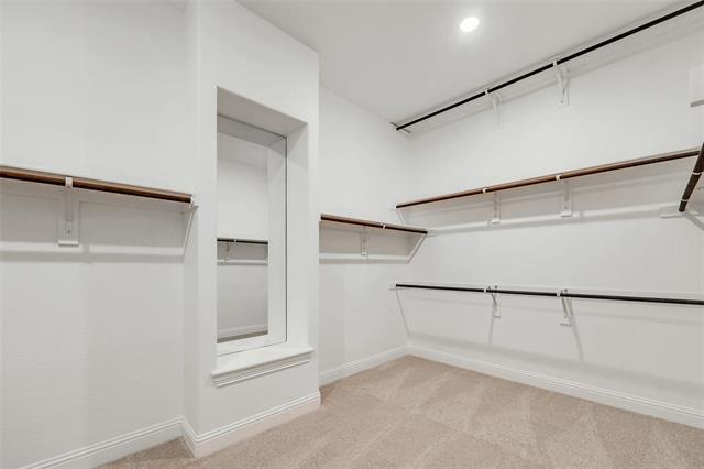 Building Photo - 17220 Eastbrook Dr