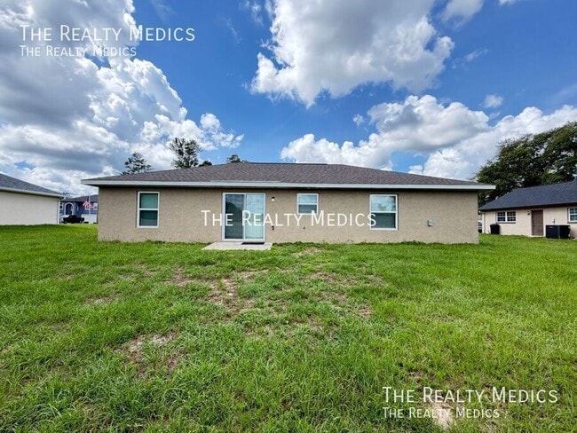 Building Photo - 15741 SW 23rd Avenue Rd