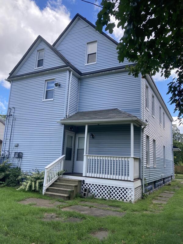Building Photo - 6000 Wakefield Avenue - Upstairs (6002)