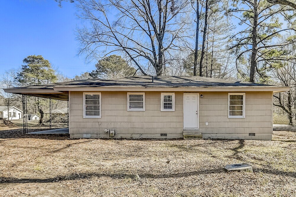 Building Photo - 1628 1st St NE