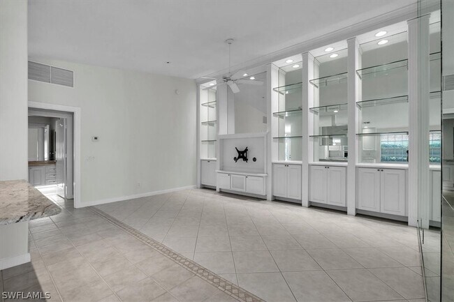 Building Photo - 5065 Ventura Ct