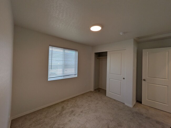 Building Photo - New Single Level Home in SunRidge Community