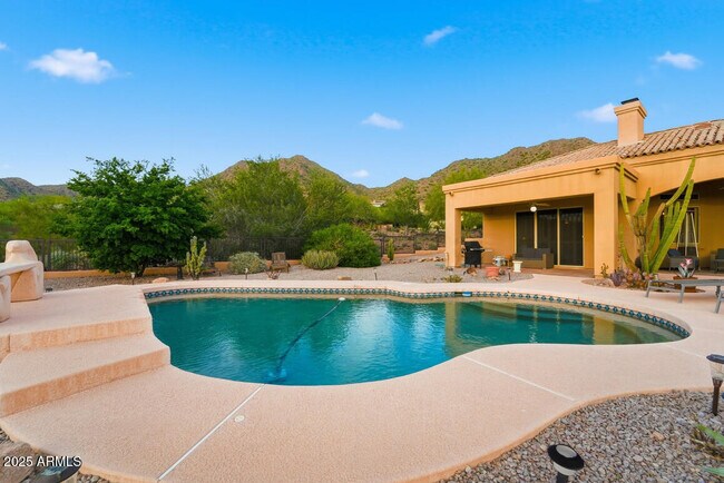 Building Photo - 12202 N 138th St