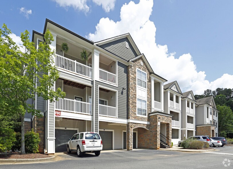 Centerview at Crossroads 1310 Silver Sage Dr Raleigh NC 27606