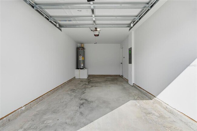 Building Photo - 1225 Orion St
