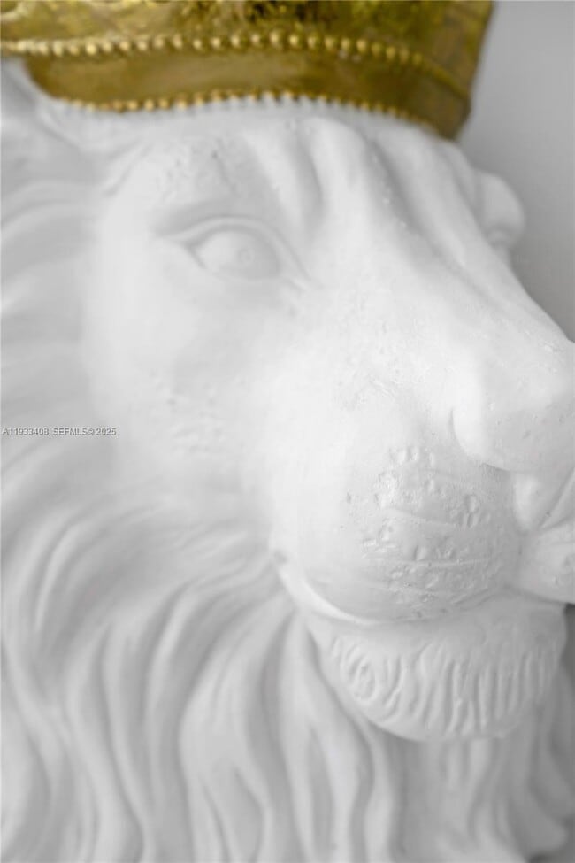 Building Photo - 437 NE 107th St