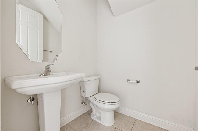Building Photo - 4908 Globe Mallow Dr