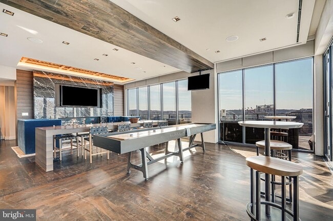 Building Photo - 70 N Street SE Unit 913