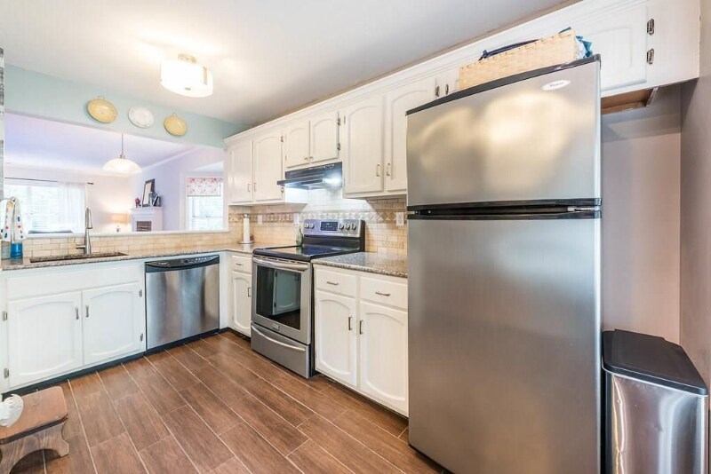 Building Photo - 5036 Laurel Bridge Dr SE