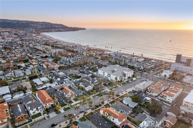 Building Photo - 1301 S Catalina Ave