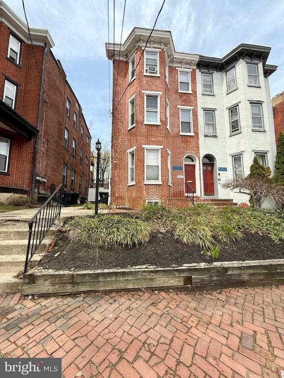 Building Photo - 1417 N Harrison St