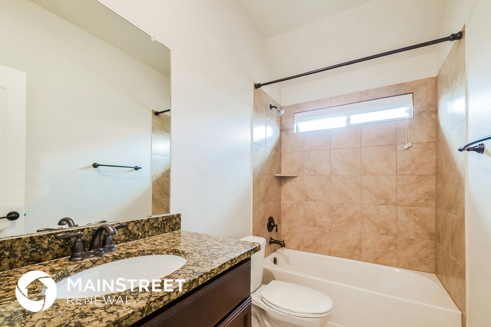 Building Photo - 2008 Lake Harvest Cir