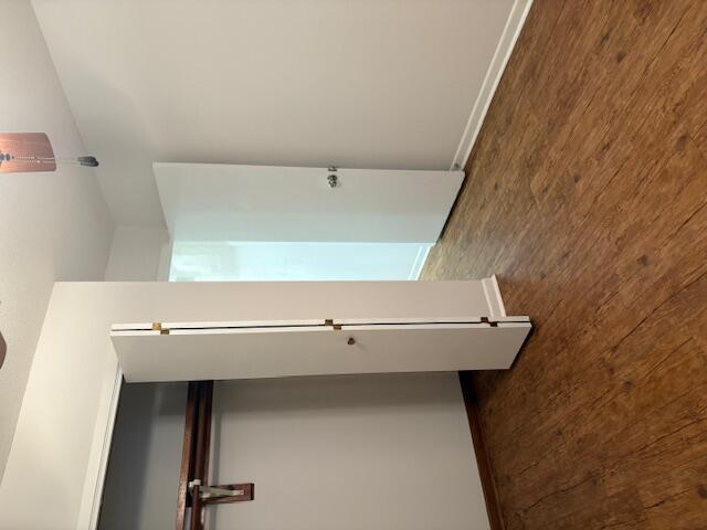 Building Photo - 519 Nutmeg Ave