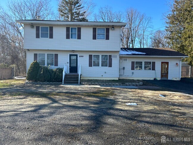 Primary Photo - 699 Tennent Rd