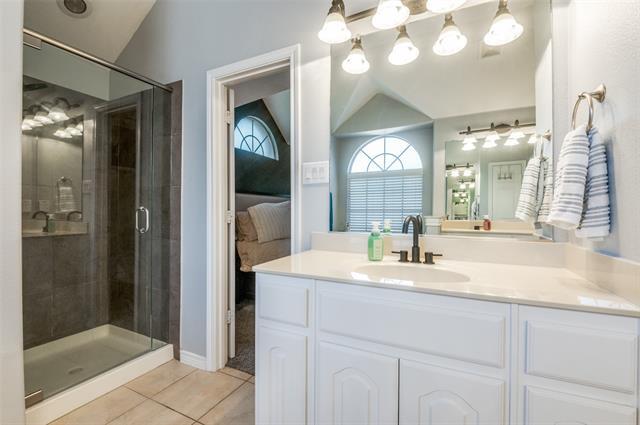 Building Photo - 2731 Vela