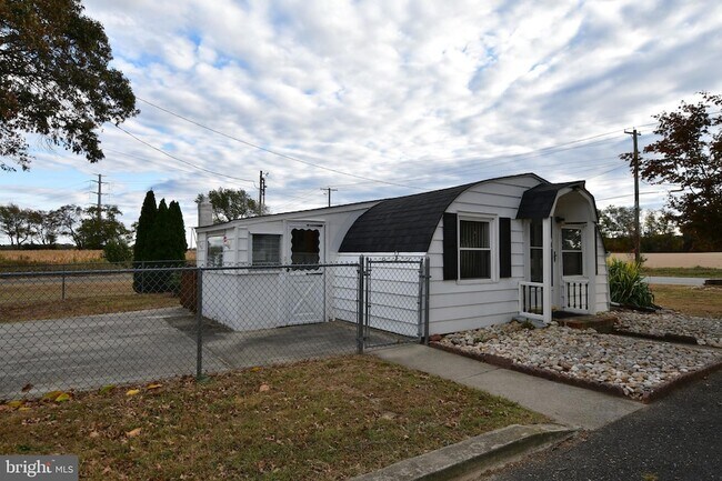 Building Photo - 50 Palatine Rd