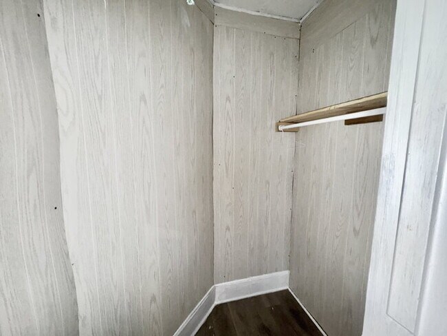 Building Photo - 3592 Vivia Ave