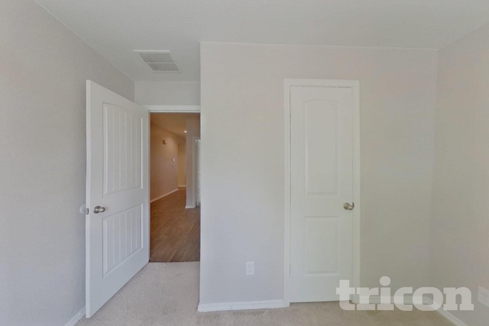 Building Photo - 1016 Adler Way