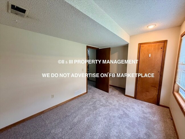 Building Photo - 13864 S Alden Ct