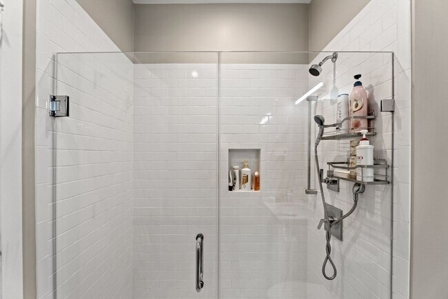 Building Photo - 1457 Tremont St