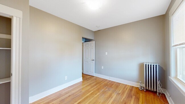 Building Photo - 63 Whitten St