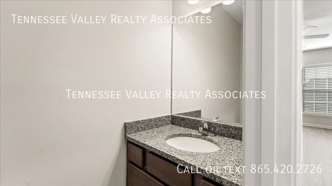 Building Photo - 3636 Crimson Cir