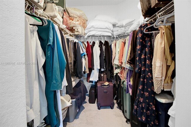 Building Photo - 1382 SE 26th Rd